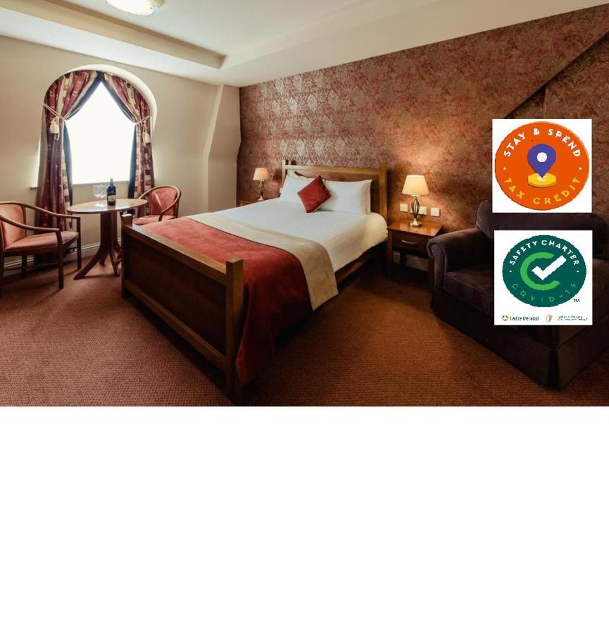 คาร์เนกี คอร์ท โฮเทล Hotel ซอร์ดส์ ภายนอก รูปภาพ