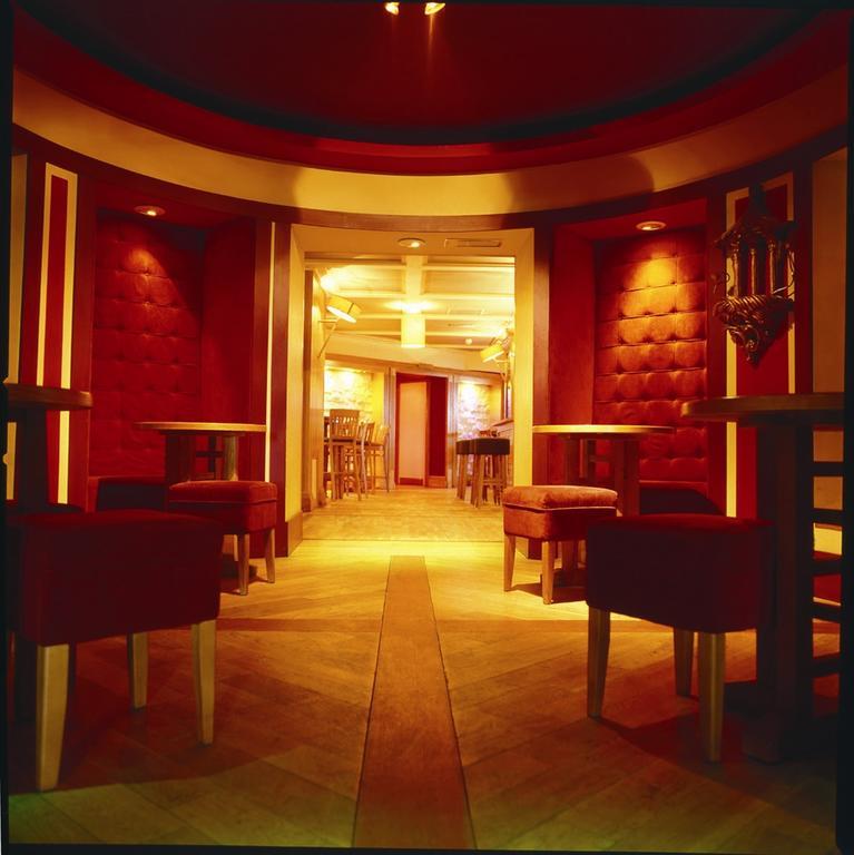 คาร์เนกี คอร์ท โฮเทล Hotel ซอร์ดส์ ภายนอก รูปภาพ