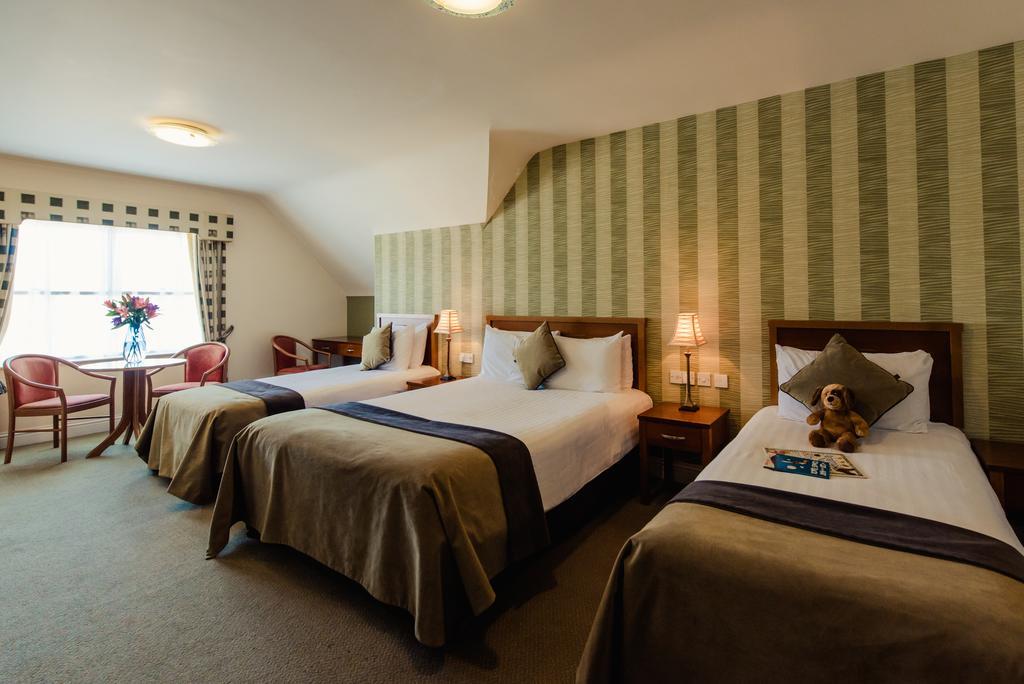 คาร์เนกี คอร์ท โฮเทล Hotel ซอร์ดส์ ภายนอก รูปภาพ