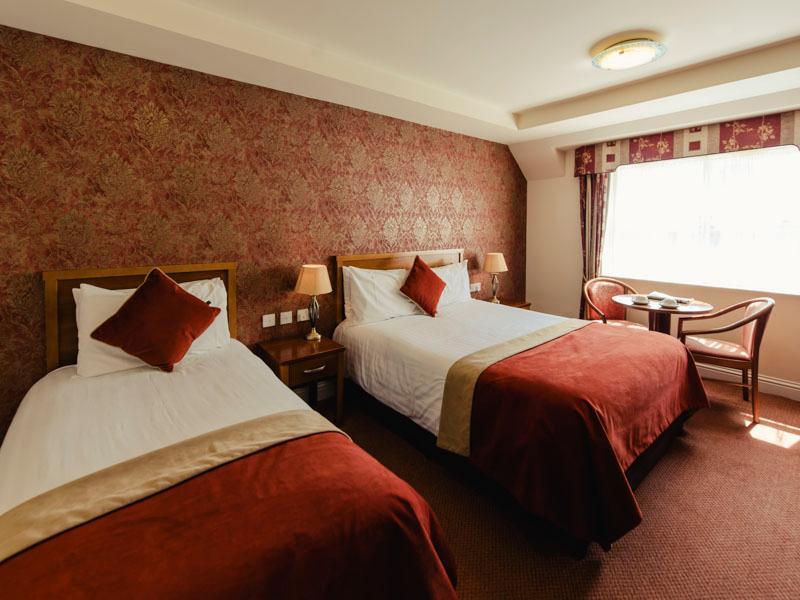 คาร์เนกี คอร์ท โฮเทล Hotel ซอร์ดส์ ภายนอก รูปภาพ