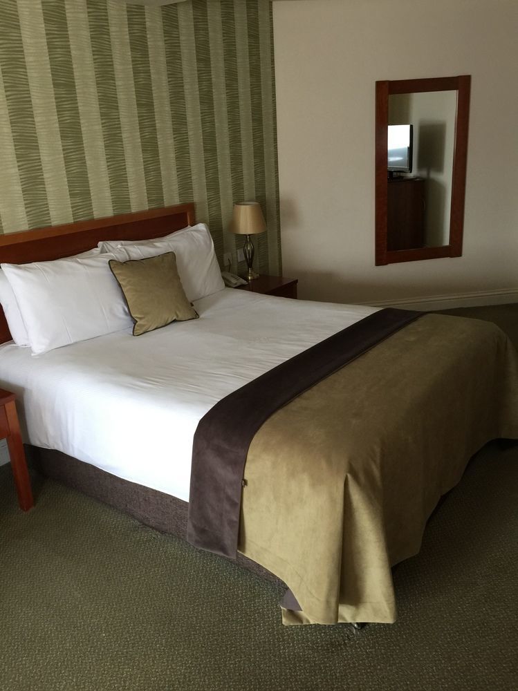 คาร์เนกี คอร์ท โฮเทล Hotel ซอร์ดส์ ภายนอก รูปภาพ